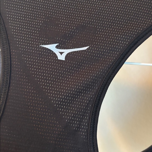 Mizuno Black Performance Sports Bra - Picture 10 of 10